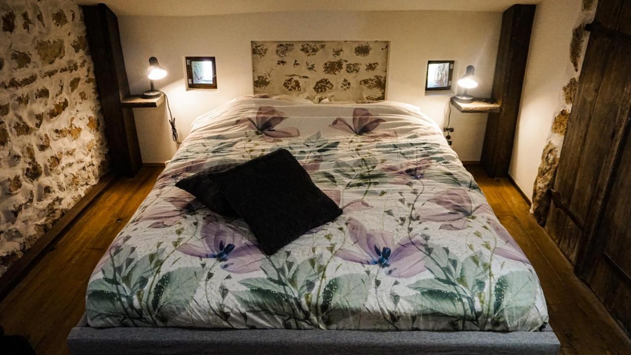 Ferme Fleurie Bed & Breakfast Bergesserin Eksteriør bilde
